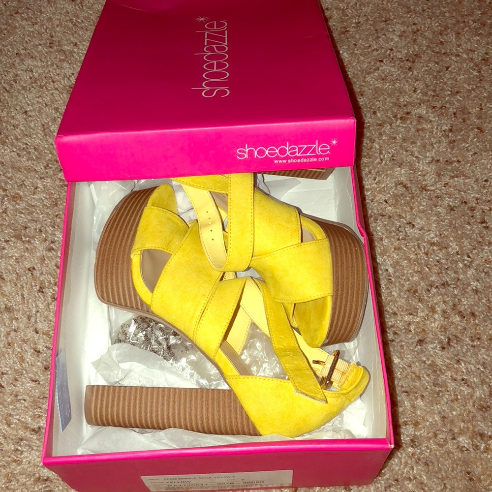 Dress sandal